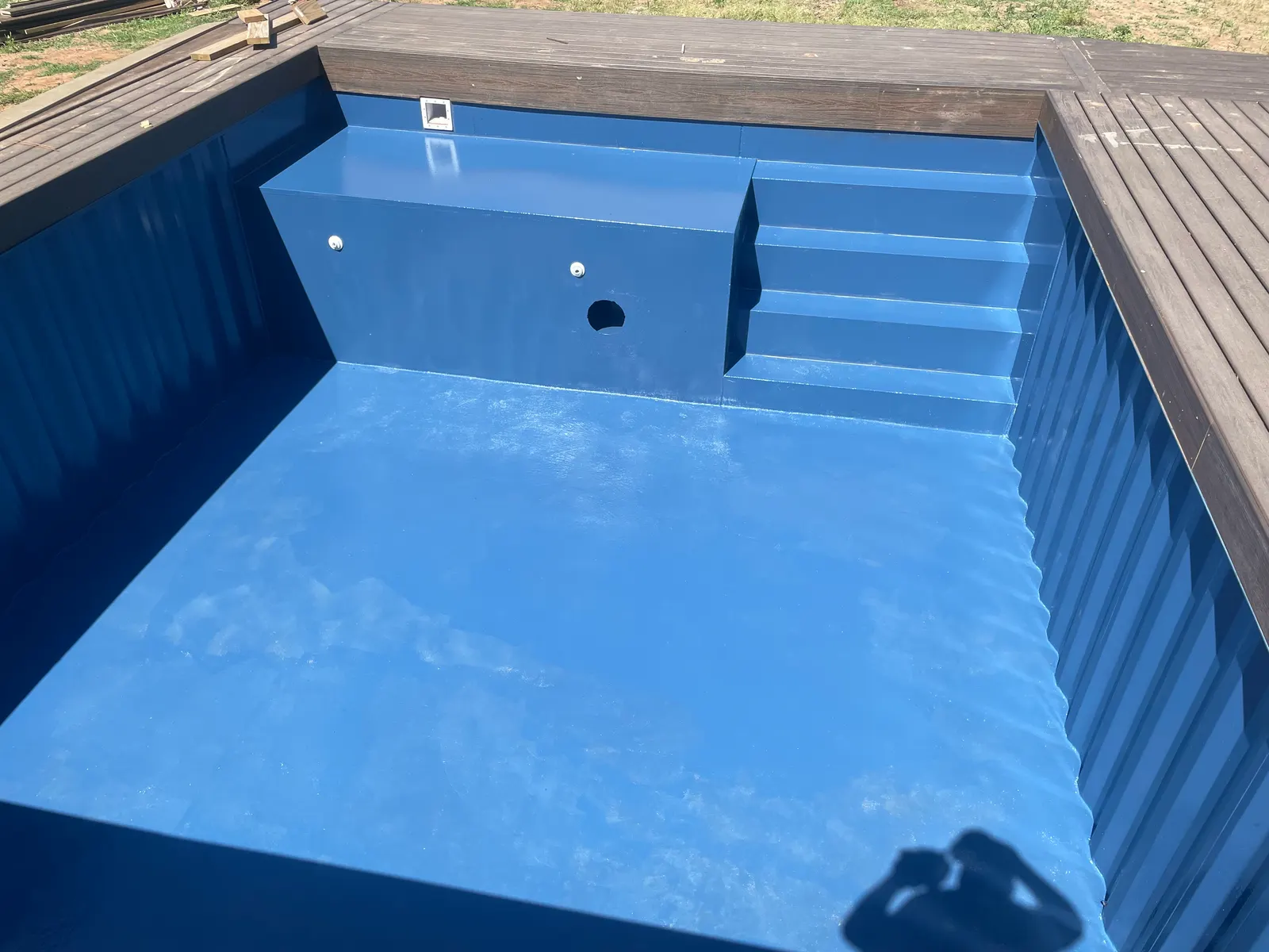 Beautiful Pools. Built Fast.